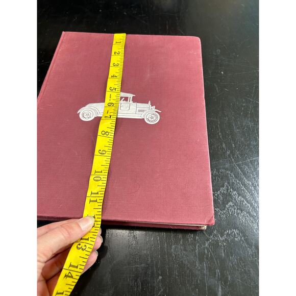 Vintage- Coffee Table Book- The Bosch book of The Motor Car- 1975- some wear - Picture 2 of 5